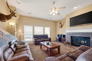 3418 Barbers Hill Rd, Highlands, TX 77562 - Photo 10