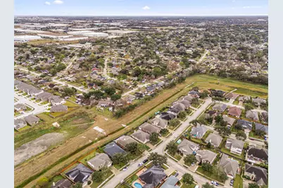 2010 Lincoln Crest Way, Sugar Land, TX 77498 - Photo 48