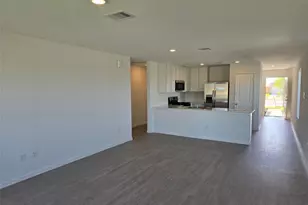 710 Umbrella Tree Dr, Magnolia, TX 77354 - Photo 2