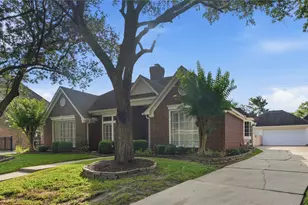 4010 Raven River Dr, Pasadena, TX 77059 - Photo 2