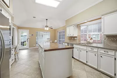 4010 Raven River Drive, Pasadena, TX 77059 - Photo 14