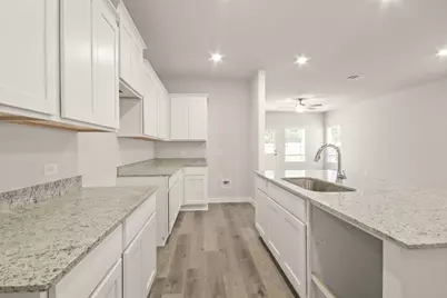 16922 Needlepoint Drive, Conroe, TX 77302 - Photo 10