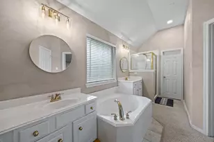 11014 Creekline Glen Ct, Cypress, TX 77429 - Photo 16