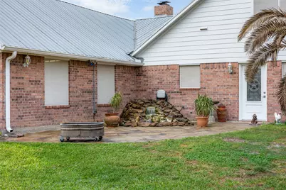 1089 Club Lane, Columbus, TX 78934 - Photo 10