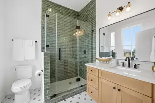 2010 Rosenberg St, Galveston, TX 77550 - Photo 16