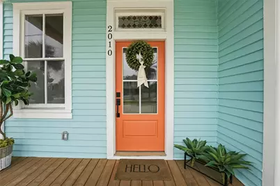 2010 Rosenberg Street, Galveston, TX 77550 - Photo 2