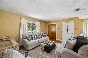 1011 Atchison St, Sealy, TX 77474 - Photo 6
