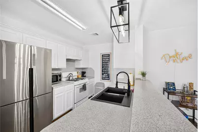 1308 Andrews Street, Houston, TX 77019 - Photo 18