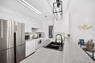 1308 Andrews St, Houston, TX 77019 - Photo 18