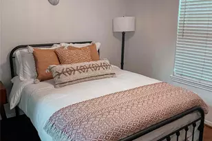 1308 Andrews St, Houston, TX 77019 - Photo 12