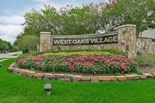 2810 White Oak Ln, Pearland, TX 77584 - Photo 32