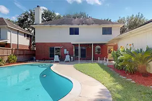 2810 White Oak Ln, Pearland, TX 77584 - Photo 2