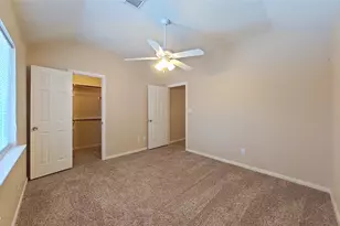 2810 White Oak Ln, Pearland, TX 77584 - Photo 24