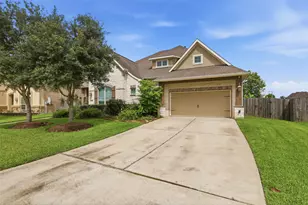 2429 Morning Ridge Ln, Friendswood, TX 77546 - Photo 36