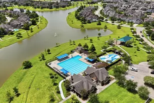 2429 Morning Ridge Ln, Friendswood, TX 77546 - Photo 40