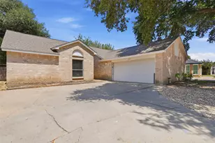 2323 Piddler Dr, Spring, TX 77373 - Photo 2