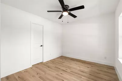 3048 Briarwick Lane, Houston, TX 77093 - Photo 16