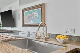 18 S Shore Dr, Galveston, TX 77551 - Photo 14