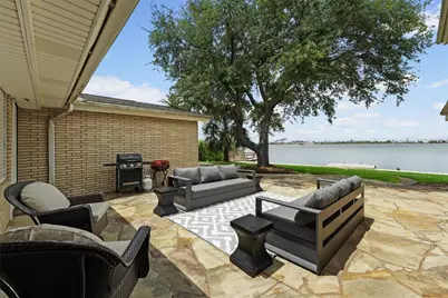 18 S Shore Drive, Galveston, TX 77551 - Photo 32