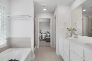 21715 White Bellflower Ln, Cypress, TX 77433 - Photo 16