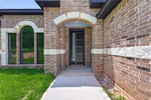 12431 Green Ridge Dr, Willis, TX 77318 - Photo 4