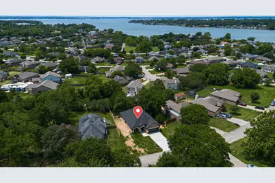 12431 Green Ridge Drive, Willis, TX 77318 - Photo 2