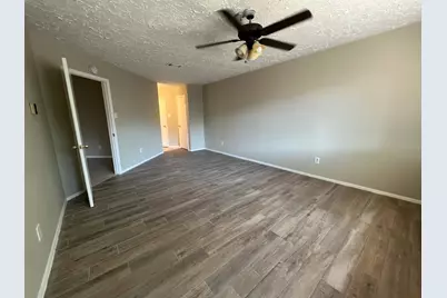 15951 Manfield Drive, Houston, TX 77082 - Photo 6