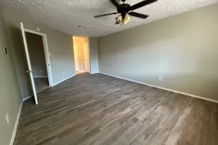 15951 Manfield Dr, Houston, TX 77082 - Photo 6