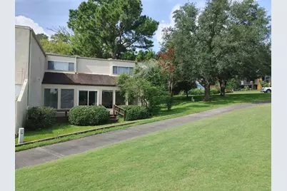 21 April Hill Hill, Conroe, TX 77356 - Photo 2