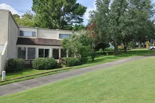 21 April Hill Hill, Conroe, TX 77356 - Photo 2
