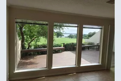 21 April Hill Hill, Conroe, TX 77356 - Photo 4