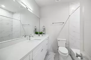 5221 Hillman St, Houston, TX 77023 - Photo 18