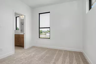 10914 Water Pt Dr, Missouri City, TX 77459 - Photo 14