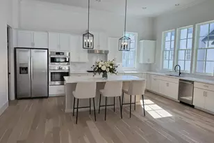 3317 Green Lilly Ln, Houston, TX 77008 - Photo 2