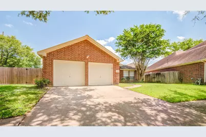1811 Kelliwood Trails Court, Katy, TX 77450 - Photo 2