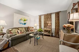 14655 Champion Forest Dr, Houston, TX 77069 - Photo 4