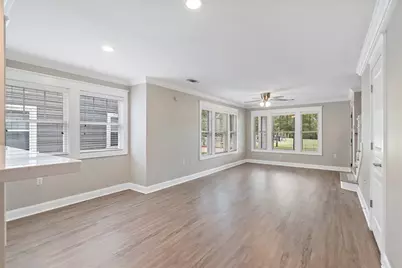 1725 Harvey Mitchell Parkway S #1112, College Station, TX 77840 - Photo 10