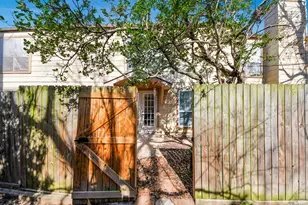 14209 Briarsage Ct, Houston, TX 77077 - Photo 34