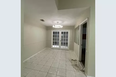 12520 Manor Court, Houston, TX 77072 - Photo 10