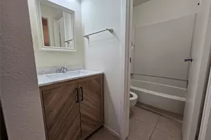 2 Redberry Ct, The Woodlands, TX 77381 - Photo 12