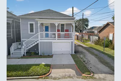 615 7th Street, Galveston, TX 77550 - Photo 1