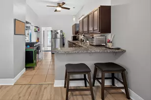 615 7th St, Galveston, TX 77550 - Photo 8