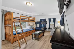 615 7th St, Galveston, TX 77550 - Photo 18