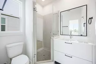 303 Marcella St, Houston, TX 77091 - Photo 16