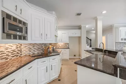 14122 Champion Village Drive, Houston, TX 77069 - Photo 6