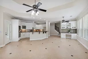 14122 Champion Village Dr, Houston, TX 77069 - Photo 10
