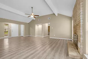 3706 Glenwood Springs Dr, Houston, TX 77345 - Photo 6