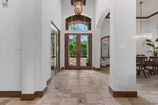 22 Johnathan Landing Court, The Woodlands, TX 77389 - Photo 6