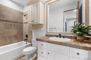 22 Johnathan Landing Court, The Woodlands, TX 77389 - Photo 26