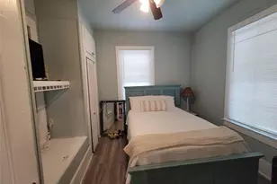 1623 Ave N 1/2, Galveston, TX 77550 - Photo 6